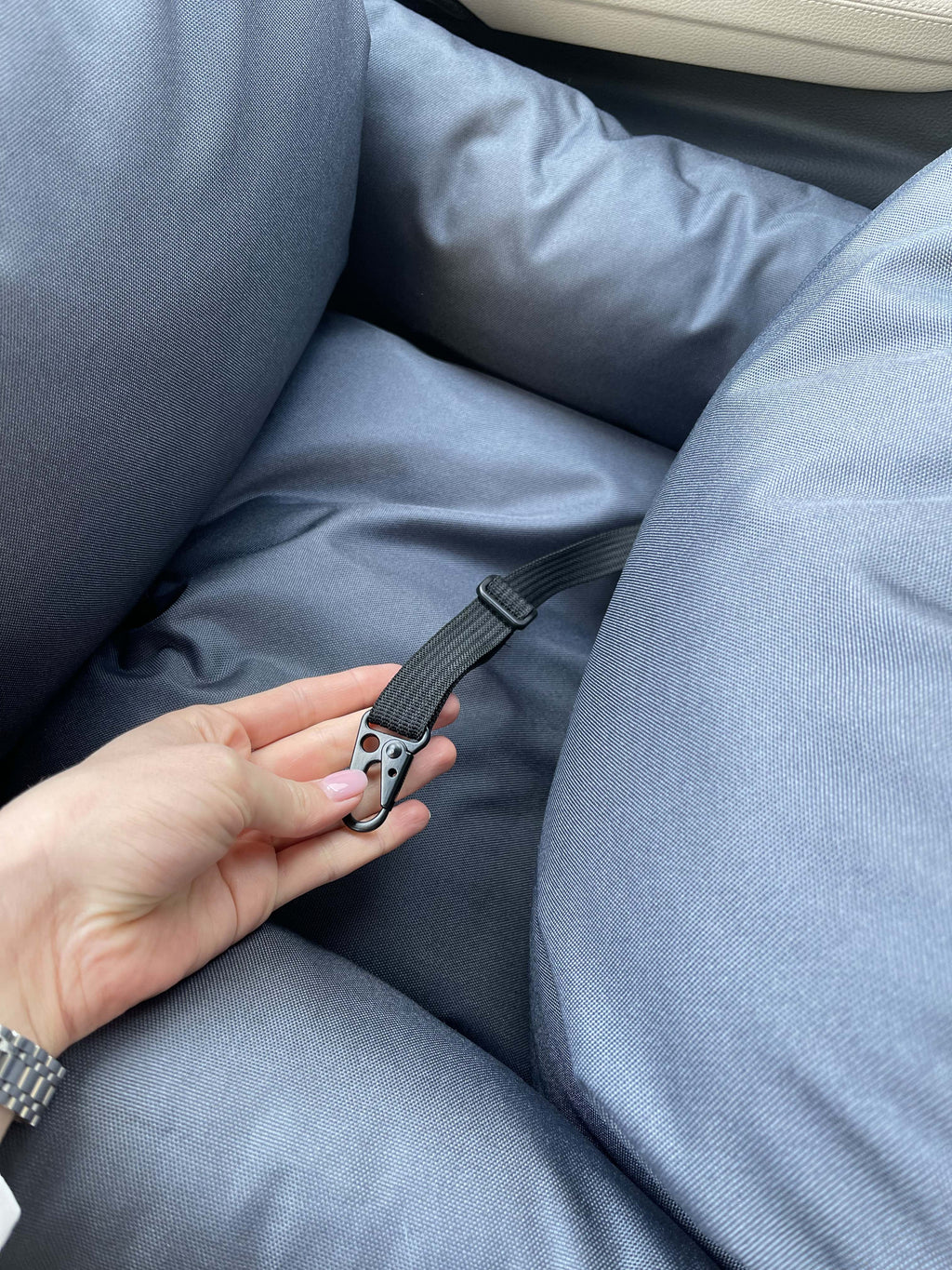 Car seat for dog — Grey