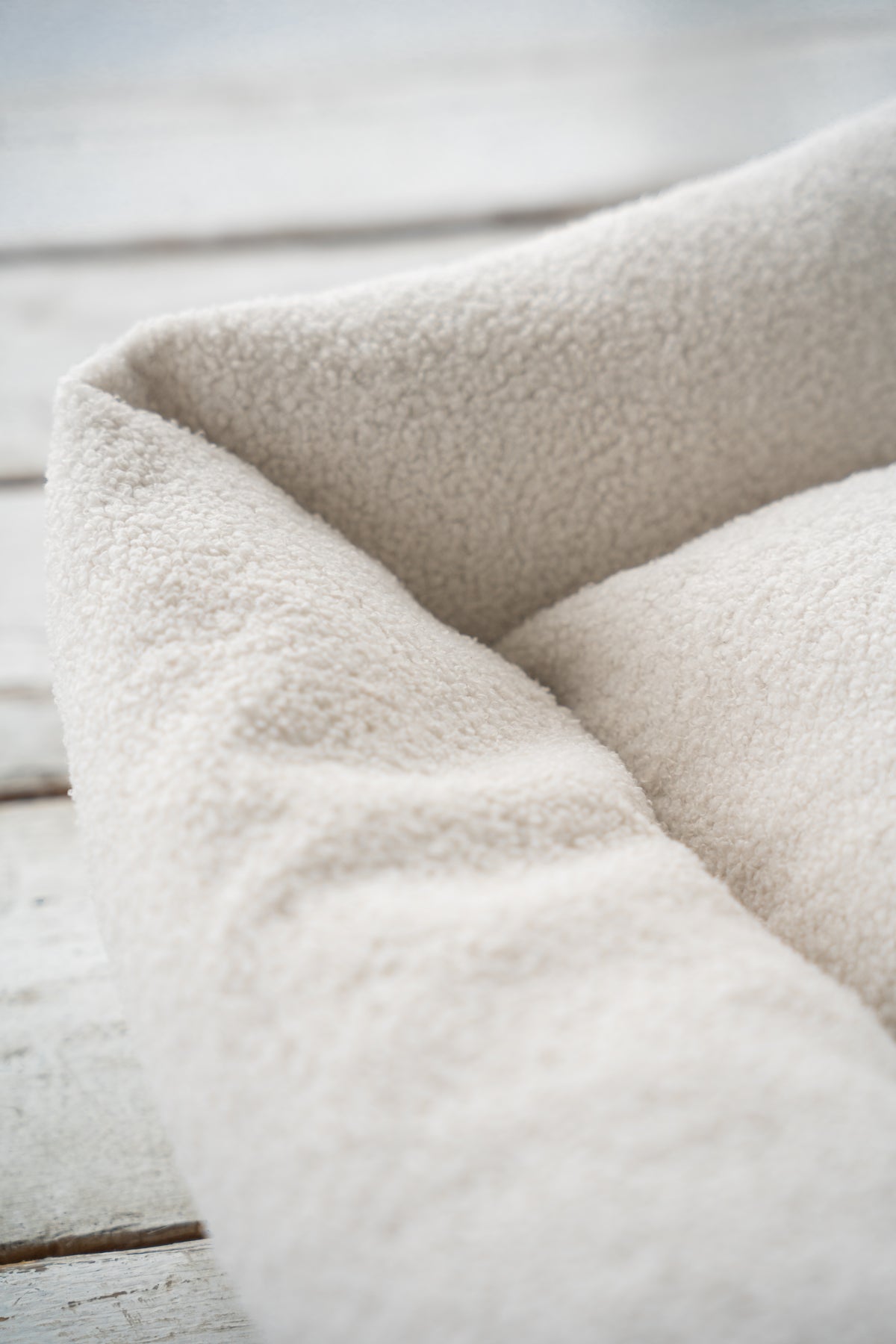 Dog bed "Comfort" boucle — Milky White