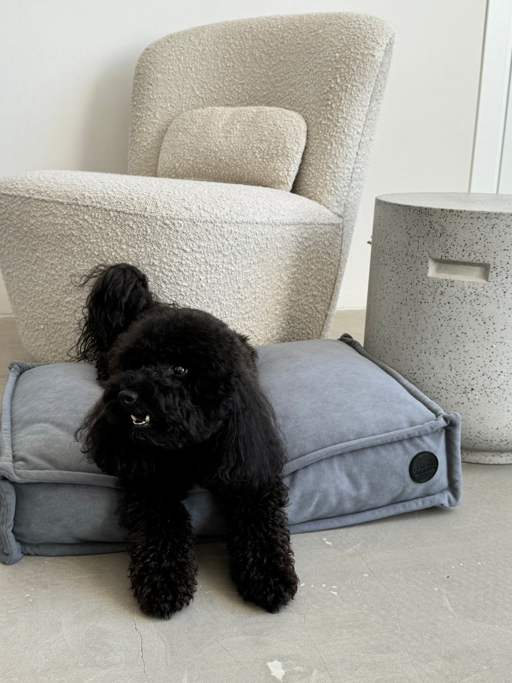 Dog pillow bed — Dark Grey